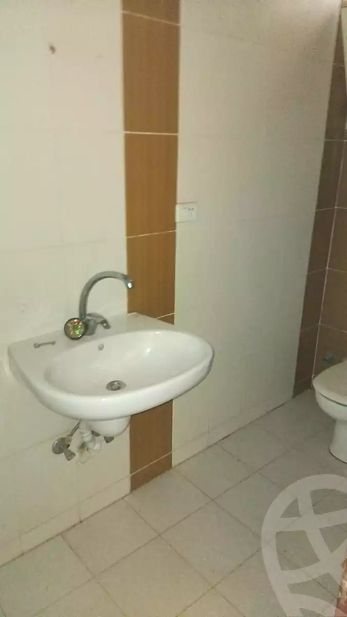 https://aqarmap.com.eg/ar/listing/7154799-for-rent-cairo-el-sheikh-zayed-city-el-hay-elawel-street-24