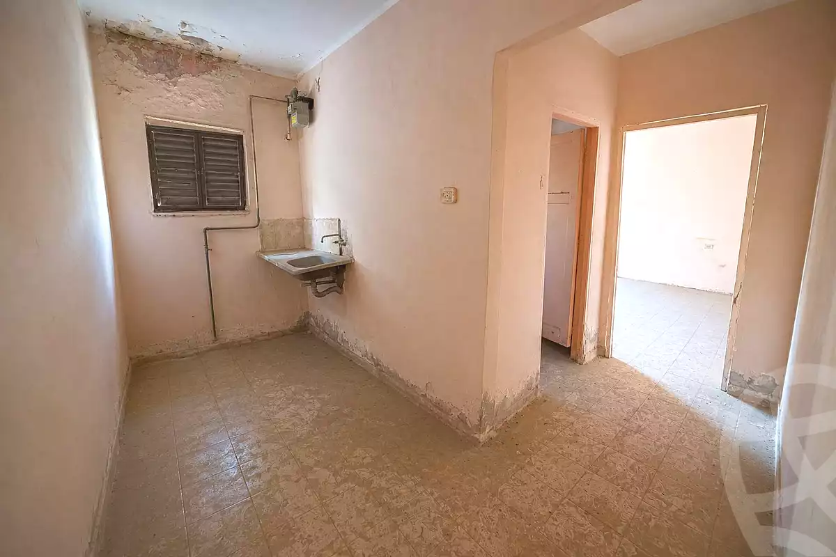 https://aqarmap.com.eg/en/listing/7155050-for-rent-cairo-15th-of-may-mjwr-9