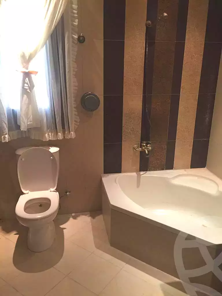 https://aqarmap.com.eg/ar/listing/7155165-for-sale-cairo-new-cairo-el-ahyaa-third-neighborhood-street-16