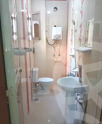 https://aqarmap.com.eg/ar/listing/7155234-for-rent-sharqia-10th-of-ramadan-al-hay-al-khames-wa-eshroon