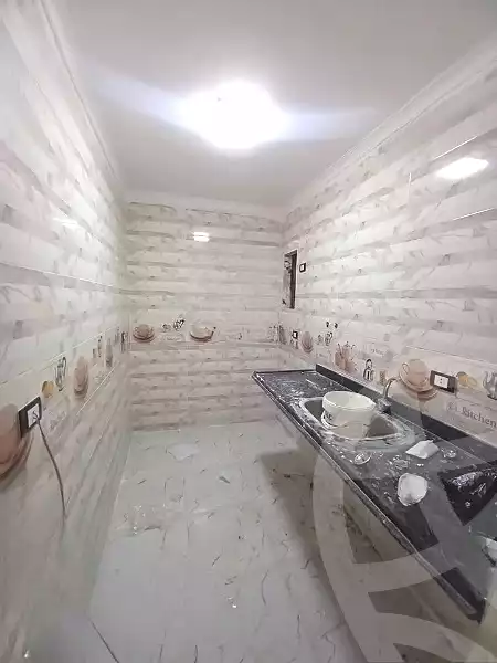 https://aqarmap.com.eg/en/listing/7155378-for-sale-alexandria-al-agamy-lbytsh-mecca-st