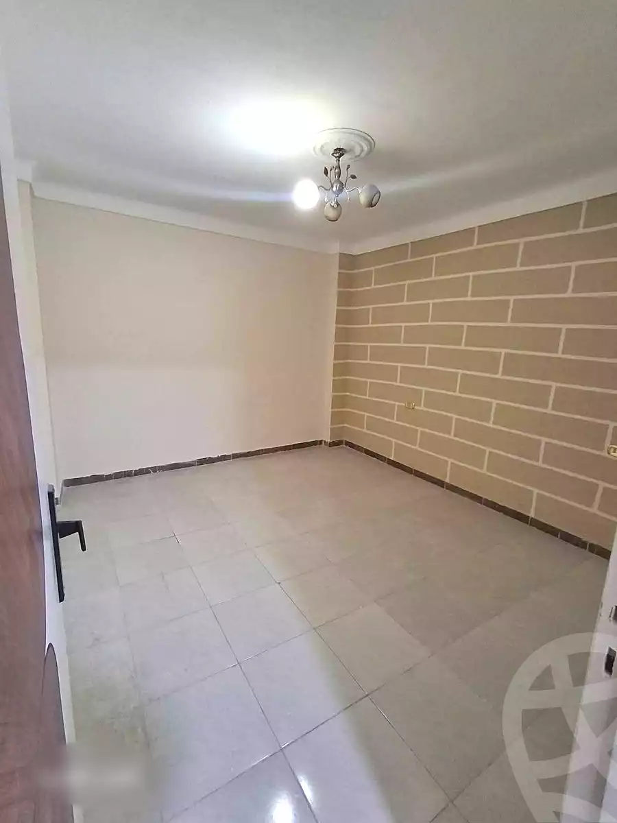 https://aqarmap.com.eg/ar/listing/7155593-for-sale-alexandria-lsywf-el-falki