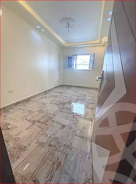 https://aqarmap.com.eg/ar/listing/7155610-for-sale-alexandria-sydy-bshr-sydy-bshr-bhry-khalil-hamada-st