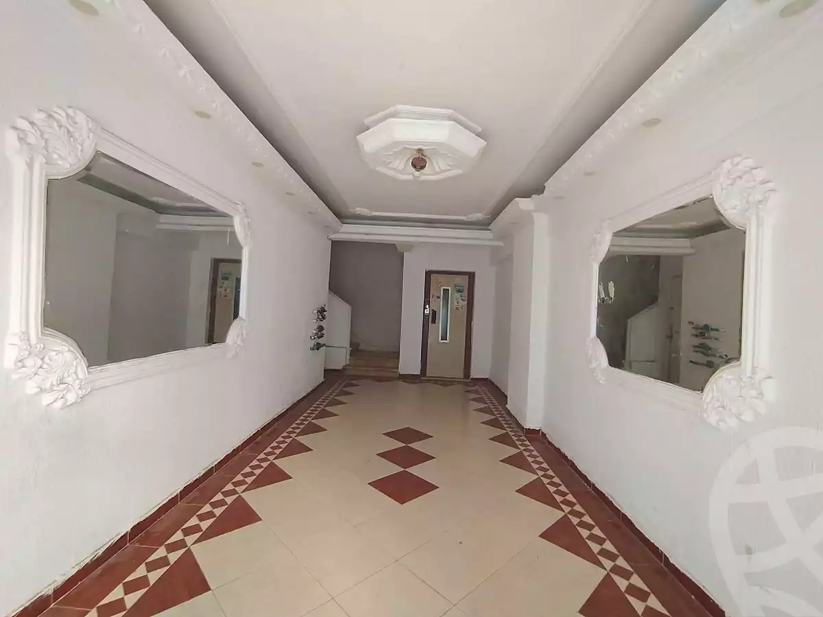 https://aqarmap.com.eg/ar/listing/7155789-for-sale-alexandria-al-agamy-shataa-el-nakheel