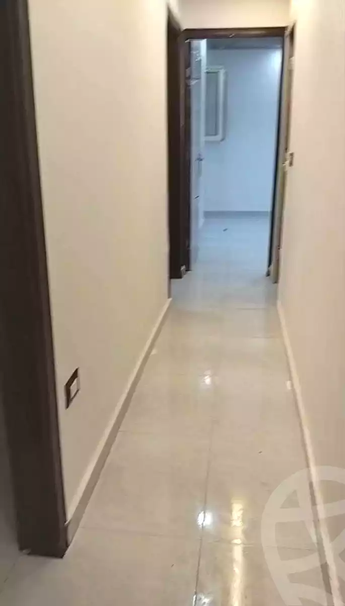 https://aqarmap.com.eg/ar/listing/7155825-for-rent-cairo-ain-shams-mnshy-lthryr