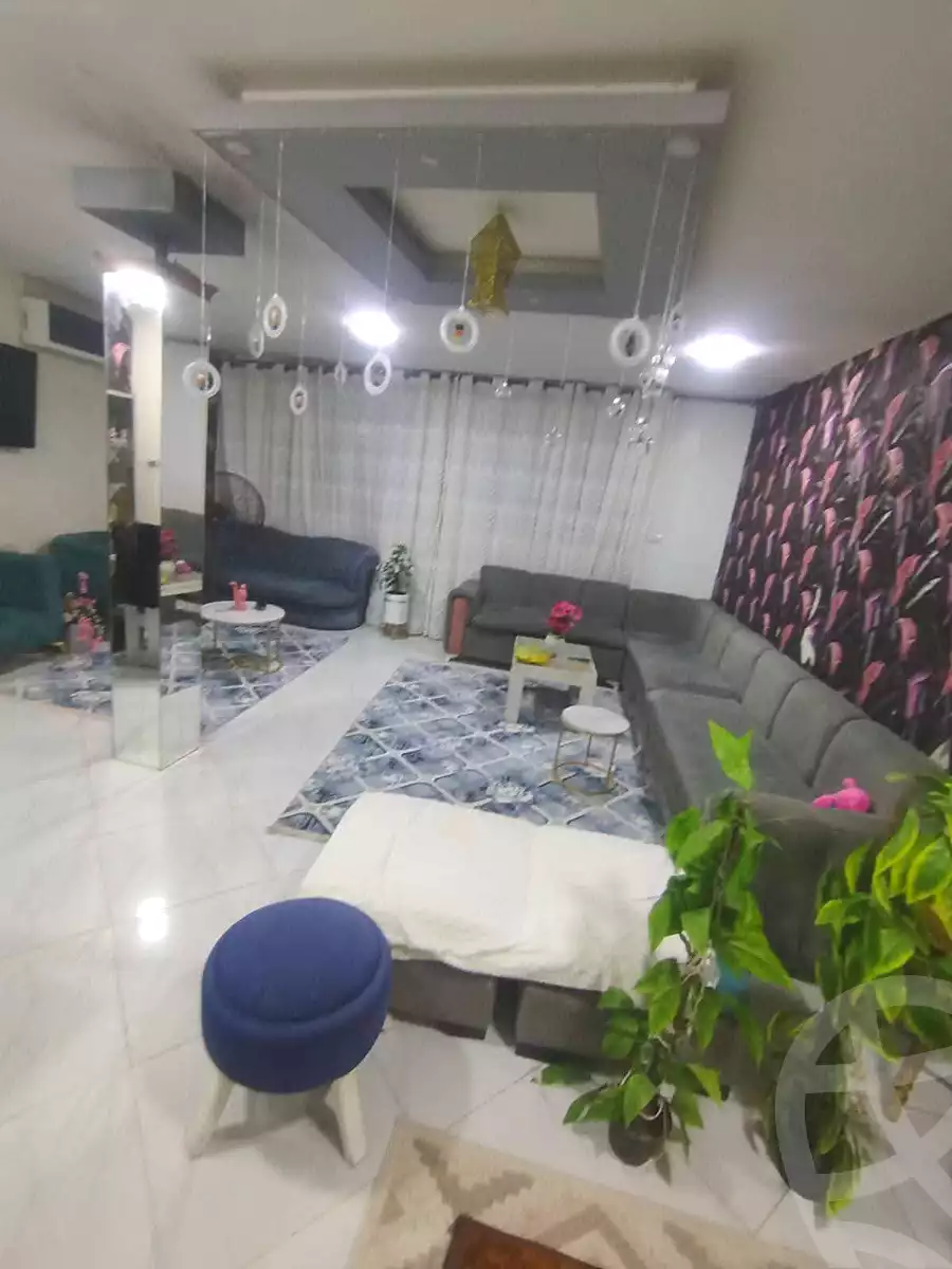 https://aqarmap.com.eg/en/listing/7155900-for-sale-cairo-nozha-2-el-khamseen-st