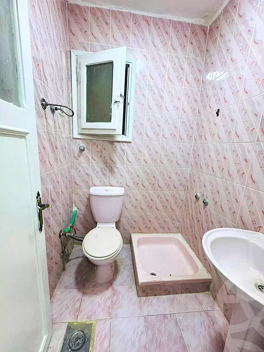 https://aqarmap.com.eg/en/listing/7156312-for-sale-alexandria-al-agamy-shataa-el-nakheel