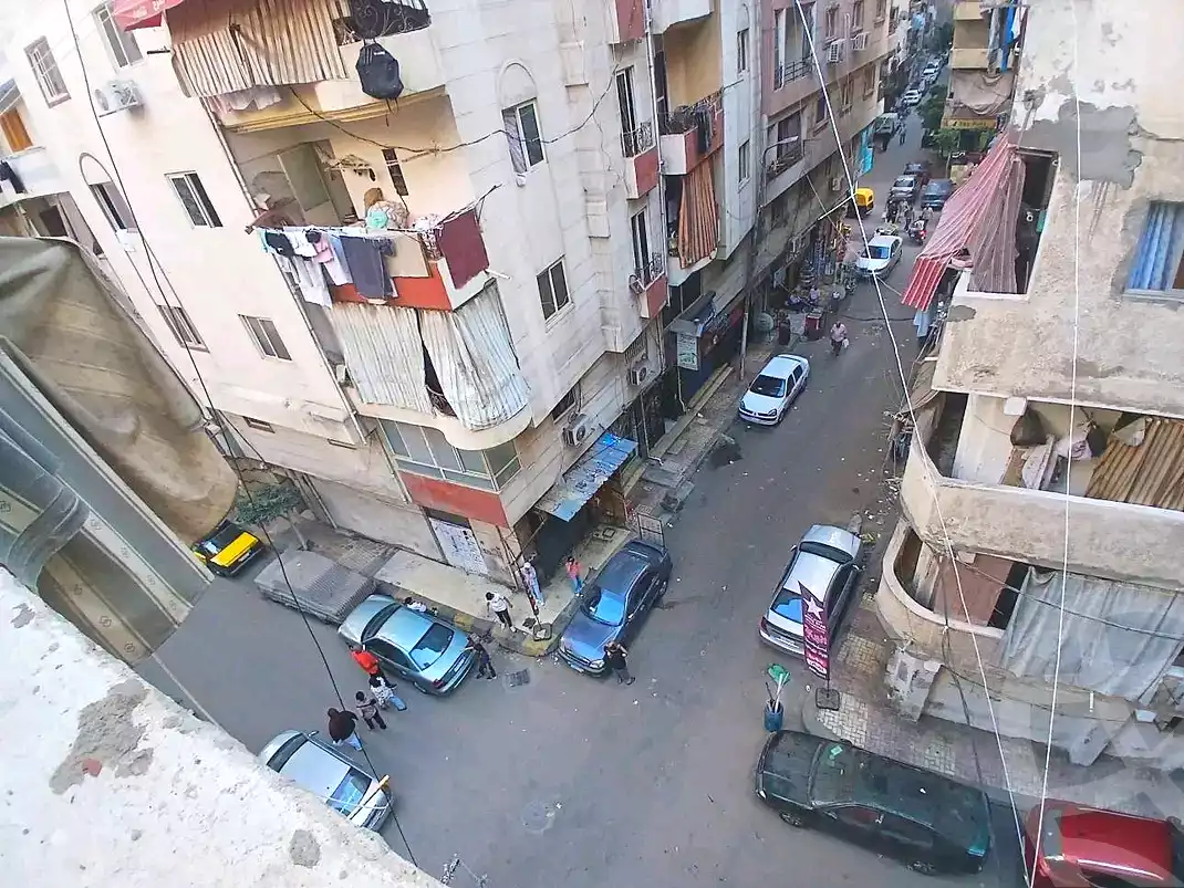 https://aqarmap.com.eg/en/listing/7156393-for-sale-alexandria-el-asafra-l-sfr-bhry