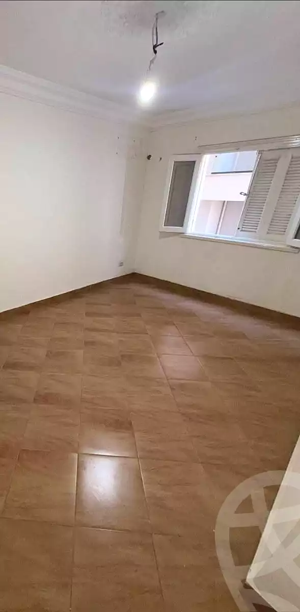 https://aqarmap.com.eg/en/listing/7156483-for-sale-alexandria-camp-cesar-el-gaish-rd