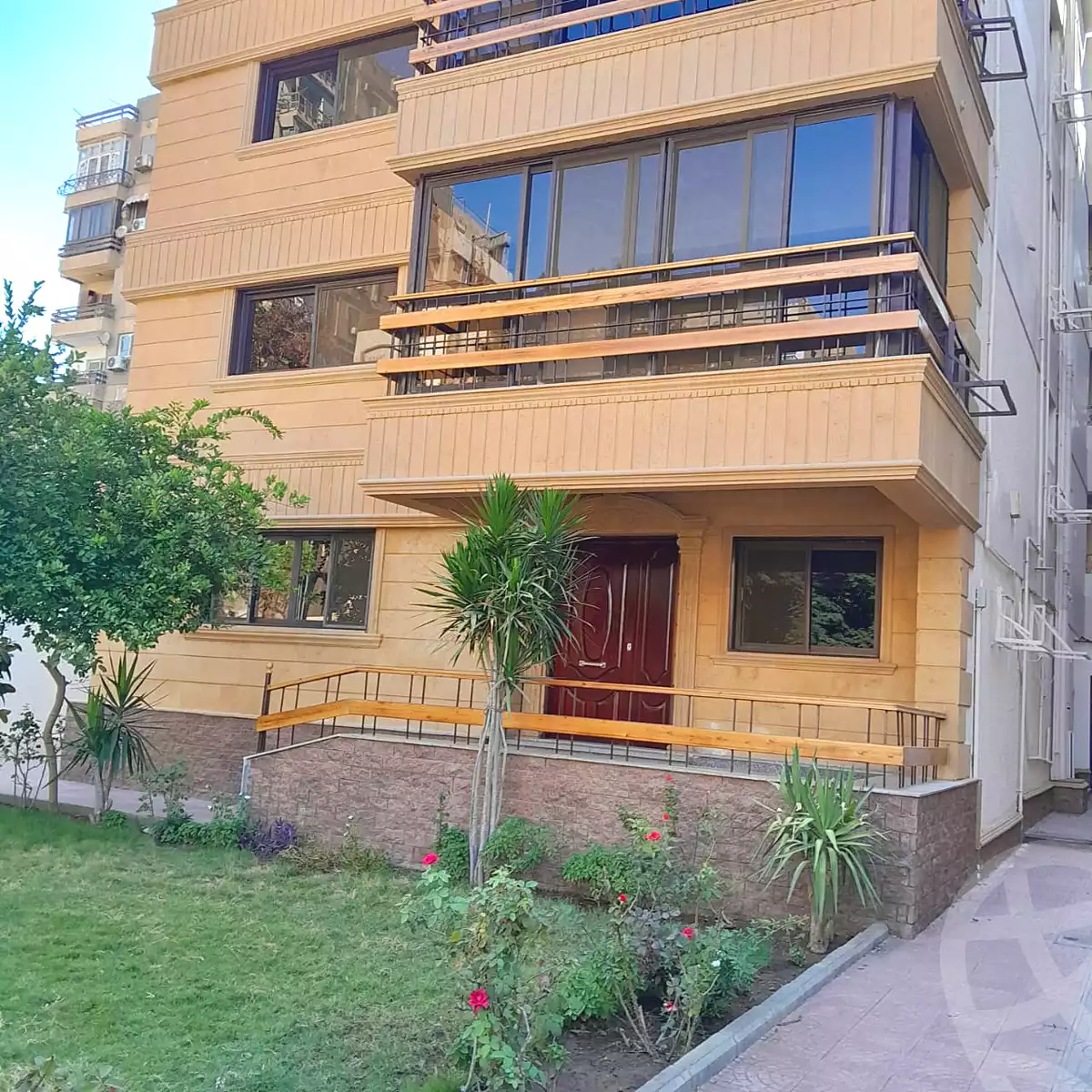 https://aqarmap.com.eg/ar/listing/7156765-for-rent-cairo-el-maadi-el-maadi-el-gededa-street-270