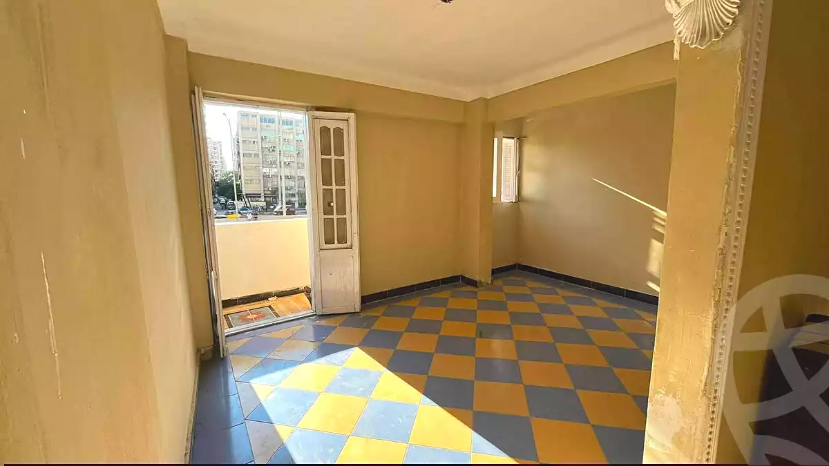 https://aqarmap.com.eg/en/listing/7157073-for-sale-alexandria-alhadara