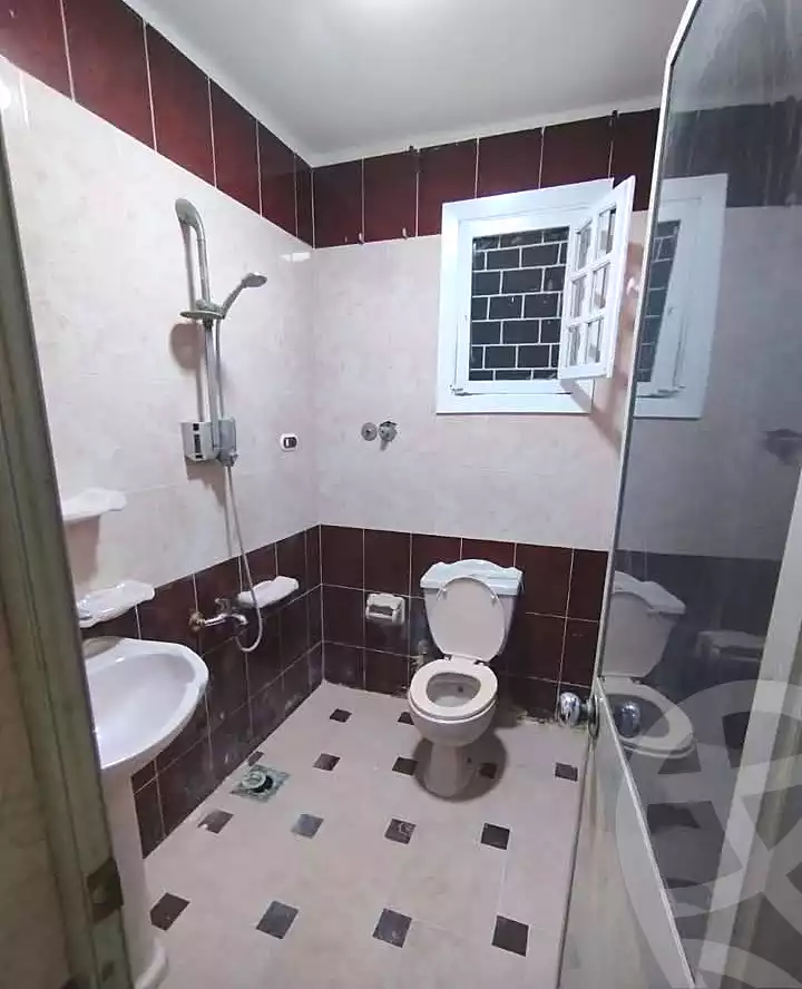 https://aqarmap.com.eg/en/listing/7157299-for-sale-alexandria-lsywf-el-falki