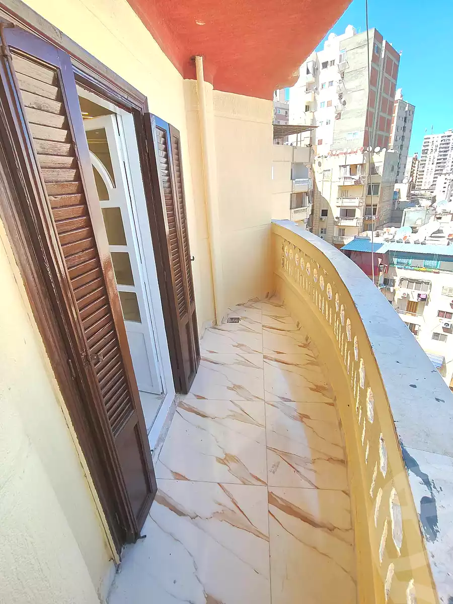 https://aqarmap.com.eg/ar/listing/7157354-for-sale-alexandria-miami