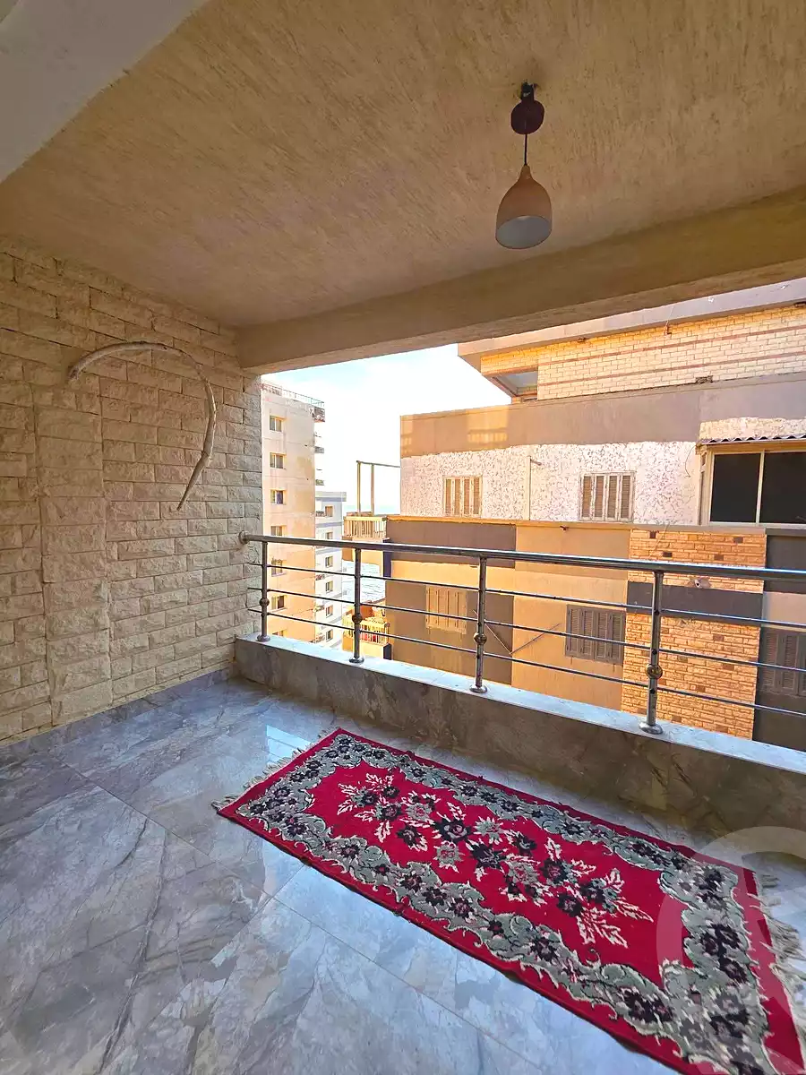 https://aqarmap.com.eg/ar/listing/7157360-for-sale-alexandria-el-asafra-l-sfr-bhry-el-geish-rd