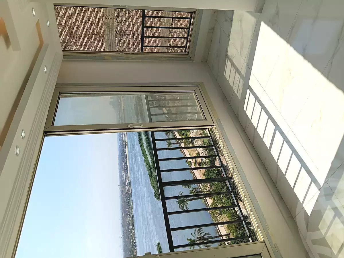 https://aqarmap.com.eg/ar/listing/7157465-for-sale-cairo-helwan-hadayek-helwan-nile-corniche-st