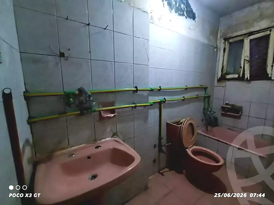 https://aqarmap.com.eg/ar/listing/7157667-for-sale-alexandria-al-agamy-lbytsh-ain-shams-st