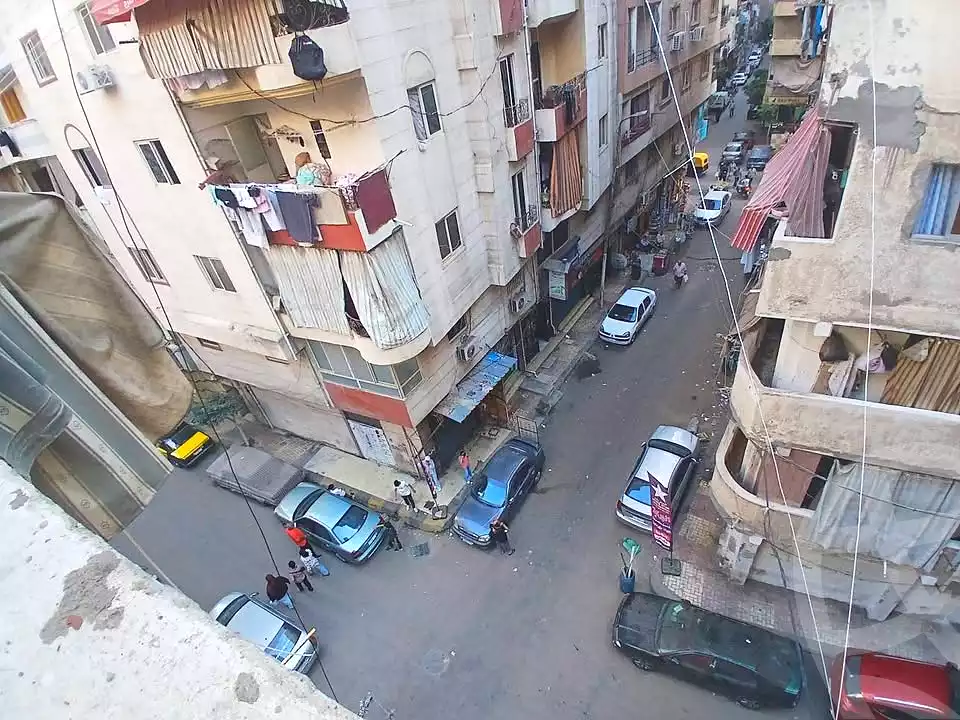https://aqarmap.com.eg/ar/listing/7157702-for-sale-alexandria-el-asafra-l-sfr-bhry