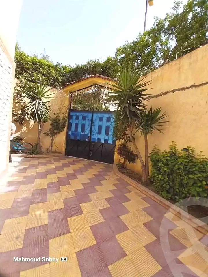 https://aqarmap.com.eg/ar/listing/7157762-for-sale-alexandria-al-agamy-lbytsh-shahr-al-assal-st