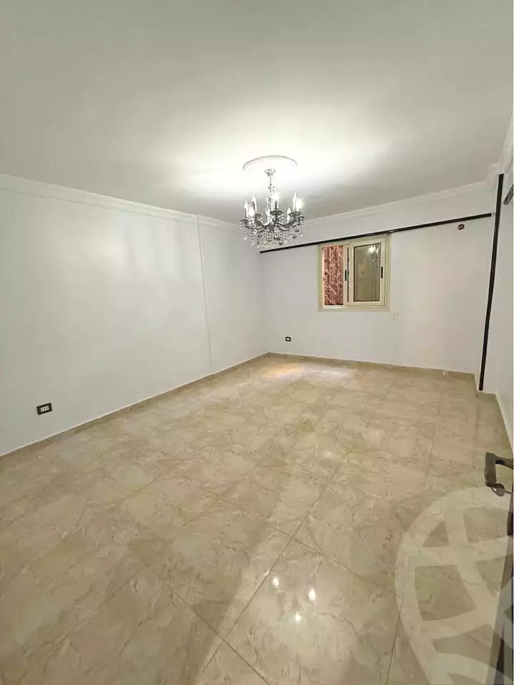 https://aqarmap.com.eg/en/listing/7158099-for-sale-alexandria-el-mandara-shr-jml-bd-lnsr