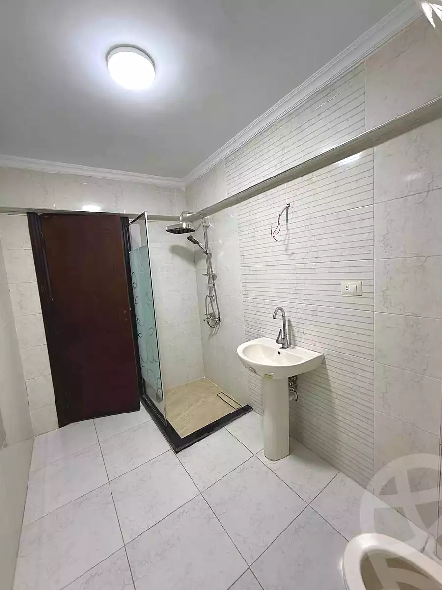 https://aqarmap.com.eg/ar/listing/7158115-for-sale-alexandria-el-asafra-l-sfr-bhry