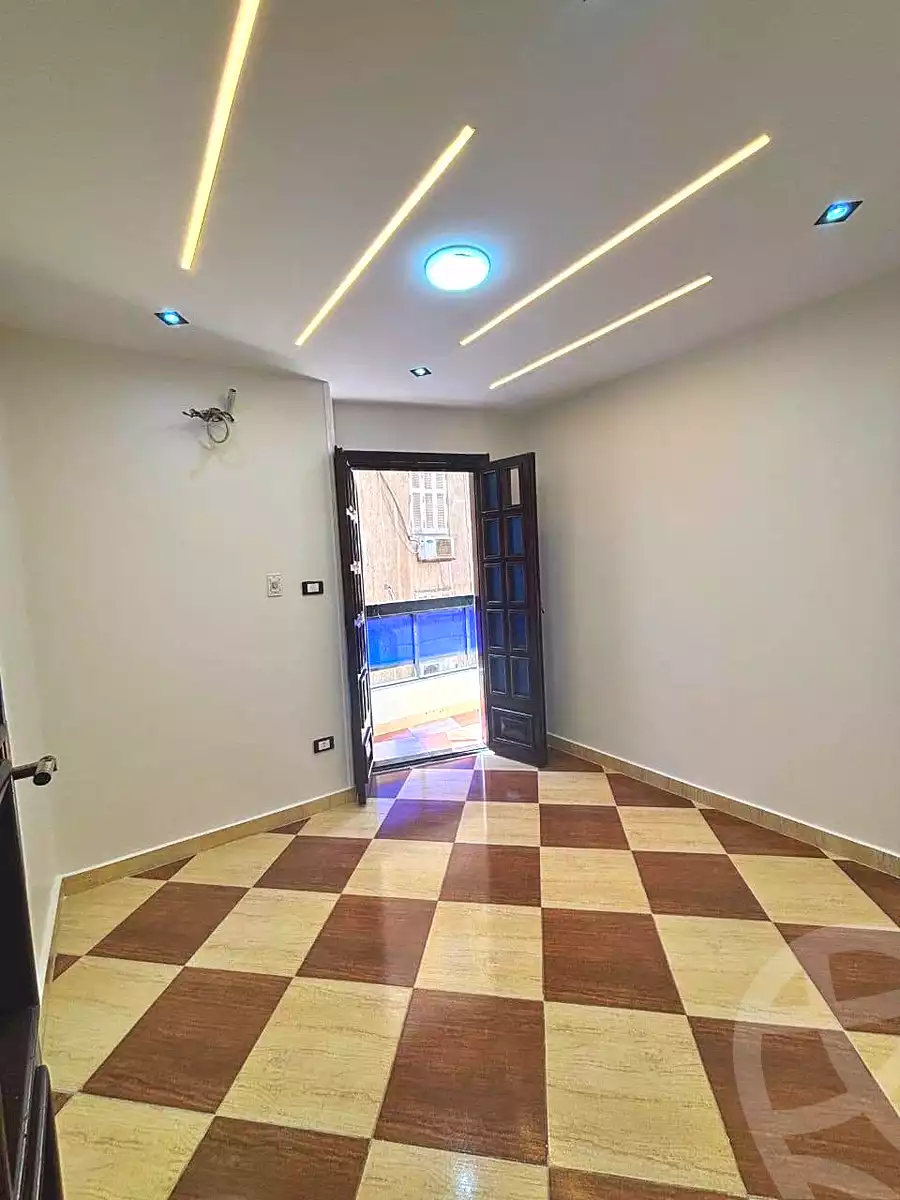 https://aqarmap.com.eg/ar/listing/7158369-for-sale-alexandria-miami-45-street