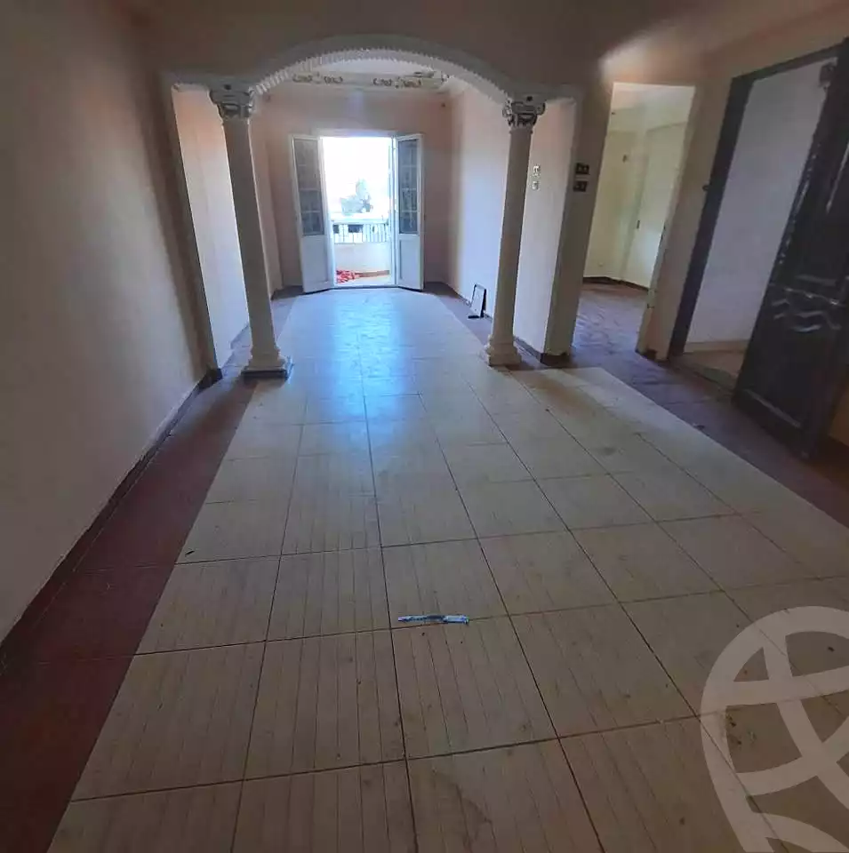 https://aqarmap.com.eg/ar/listing/7158430-for-sale-alexandria-al-agamy-el-hanouvel-al-asdakaa-st