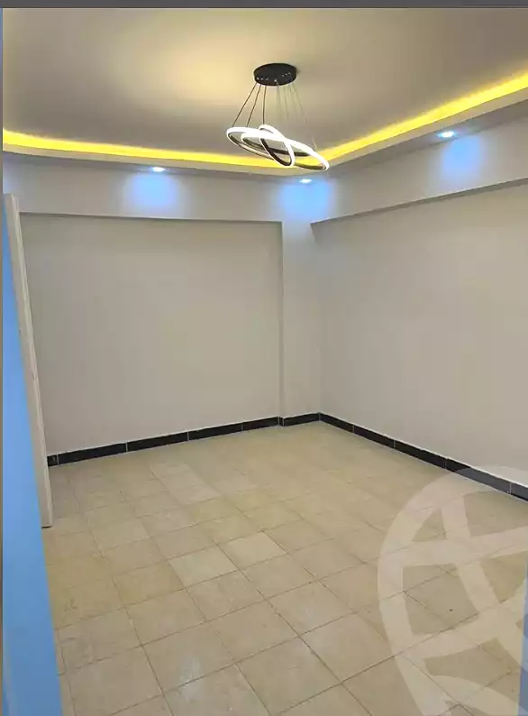 https://aqarmap.com.eg/ar/listing/7158490-for-sale-alexandria-al-agamy-el-hanouvel-radwan-st