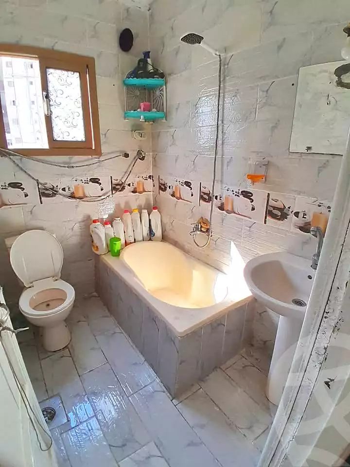 https://aqarmap.com.eg/ar/listing/7158500-for-sale-alexandria-sydy-bshr-sydy-bshr-bhry-ali-hipa-st