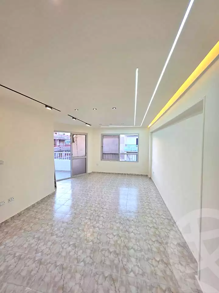 https://aqarmap.com.eg/ar/listing/7158526-for-sale-alexandria-al-agamy-shataa-el-nakheel