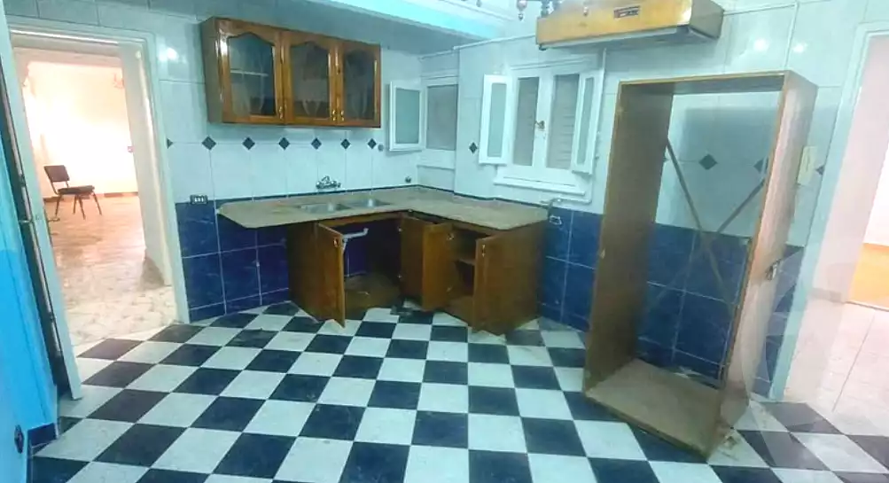 https://aqarmap.com.eg/en/listing/7158566-for-rent-alexandria-shds