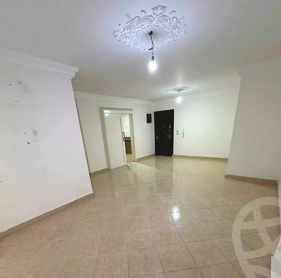 https://aqarmap.com.eg/en/listing/7158567-for-sale-alexandria-camp-cesar-el-gaish-rd