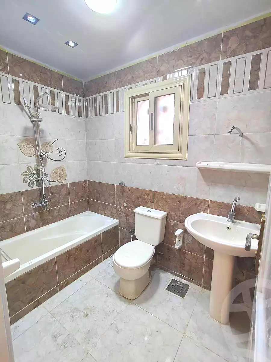 https://aqarmap.com.eg/ar/listing/7158597-for-sale-alexandria-sydy-bshr-sydy-bshr-bhry-shr-khld-bn-lwlyd