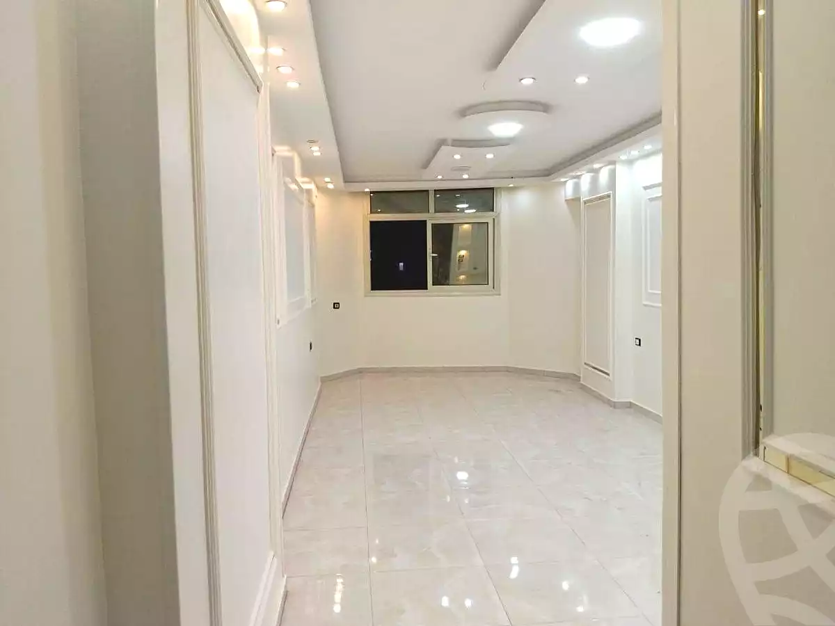 https://aqarmap.com.eg/en/listing/7158622-for-sale-cairo-el-haram-shareaa-khatem-el-morsalen