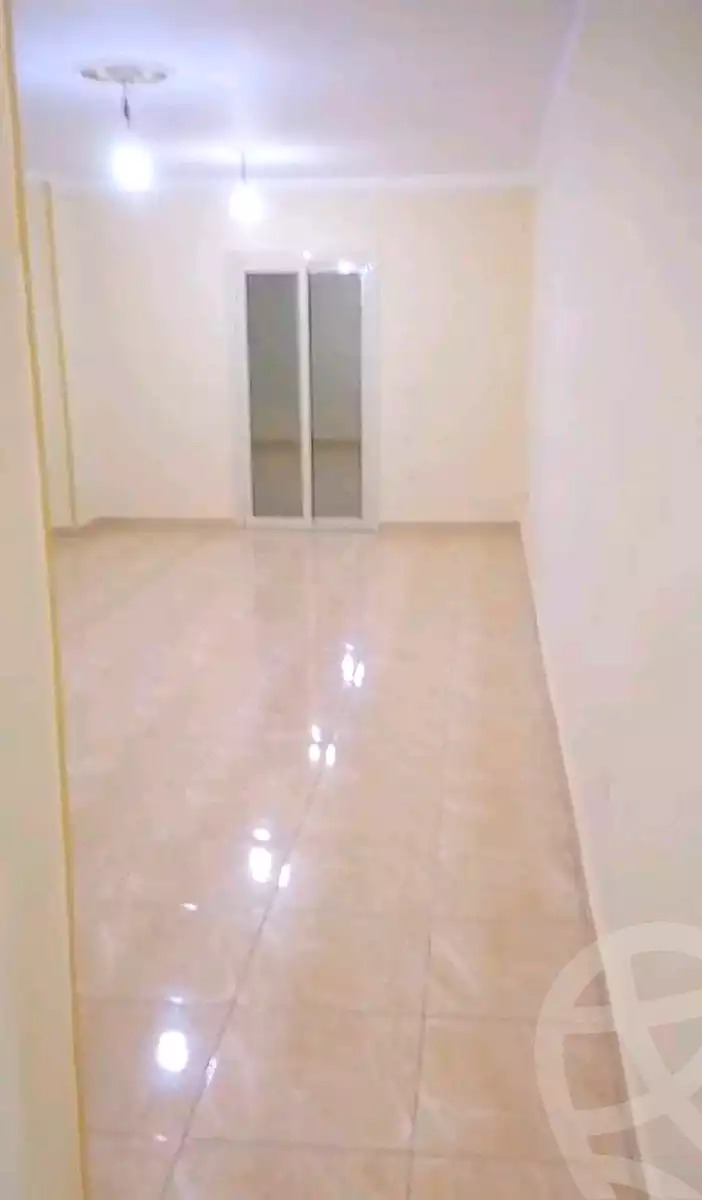 https://aqarmap.com.eg/en/listing/7158797-for-rent-cairo-ain-shams-jsr-lswys
