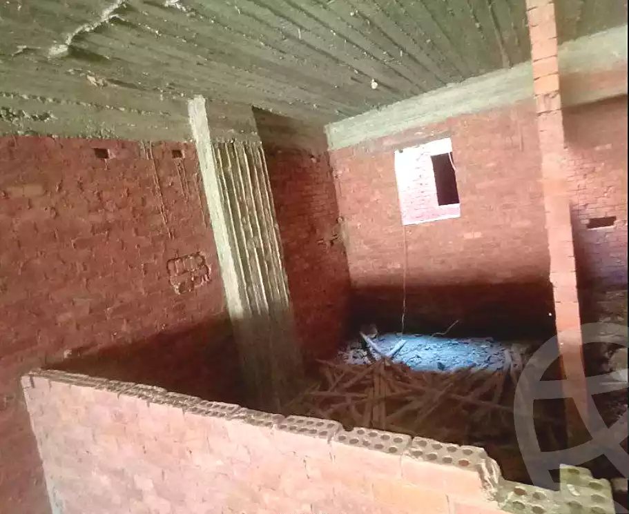 https://aqarmap.com.eg/ar/listing/7158899-for-sale-cairo-helwan-hadayek-helwan-el-eshrein-st