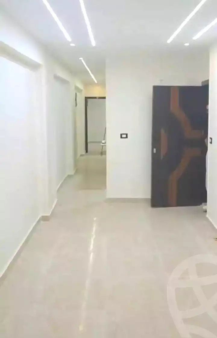 https://aqarmap.com.eg/ar/listing/7158892-for-sale-alexandria-el-asafra-shr-45