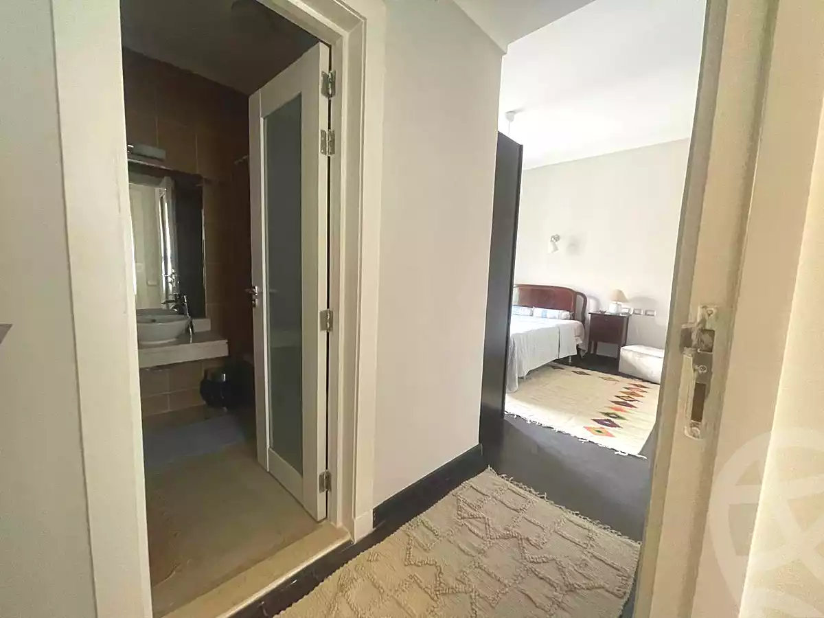 https://aqarmap.com.eg/en/listing/7159140-for-sale-cairo-new-cairo-compounds-kmbwnd-dh-fyldj-blm-hylz