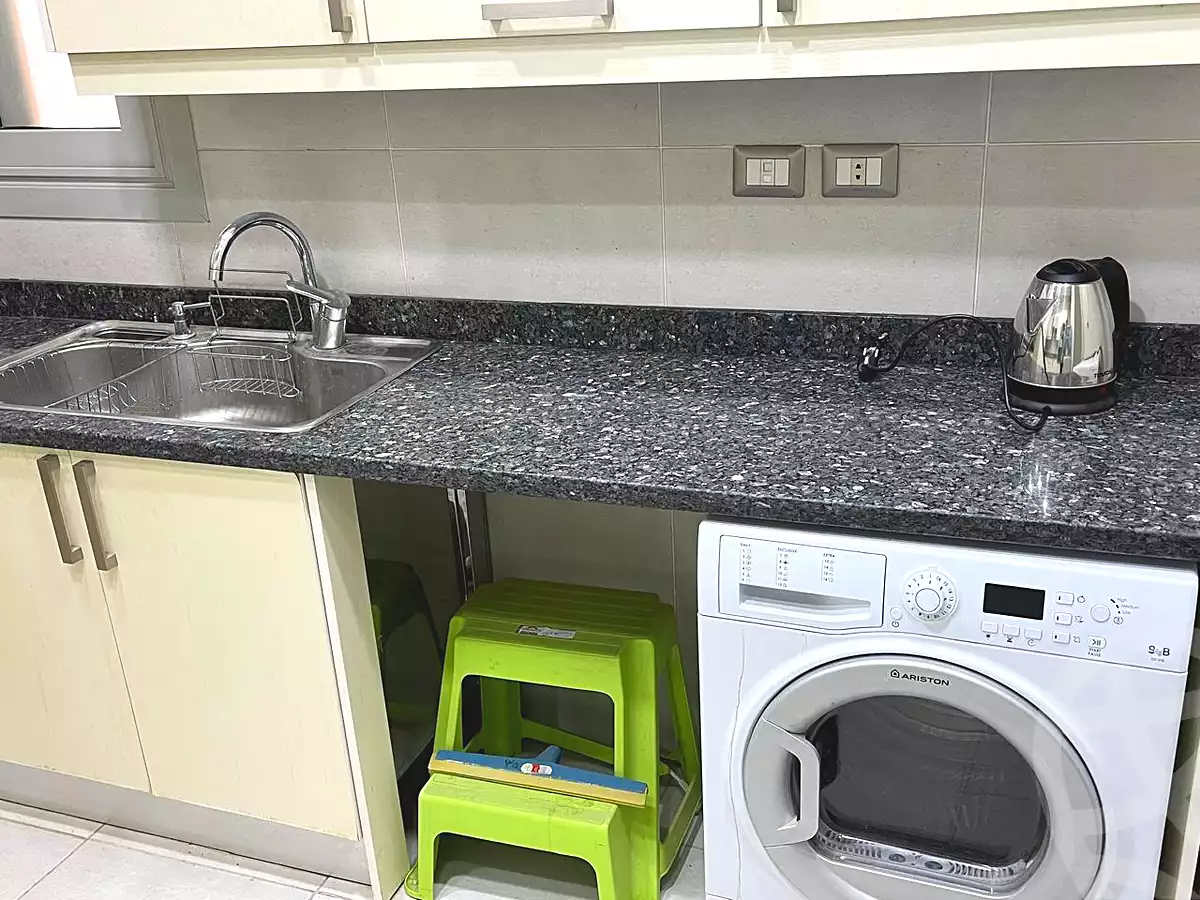 https://aqarmap.com.eg/ar/listing/7159182-for-sale-cairo-new-cairo-compounds-kmbwnd-fyldj-jyt-blm-hylz