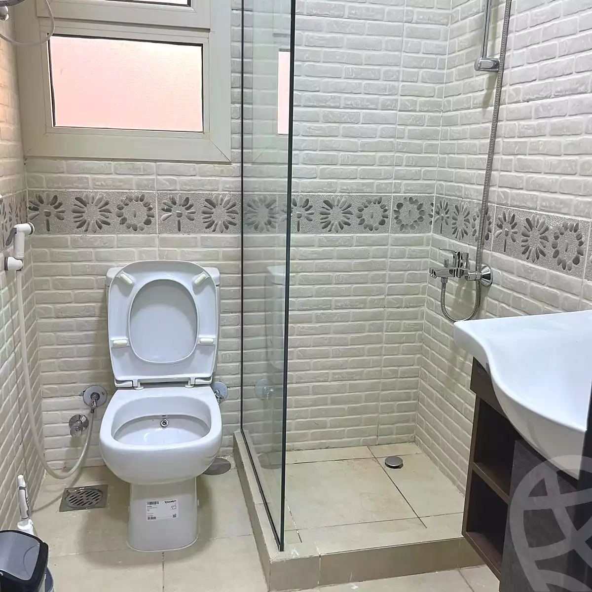 https://aqarmap.com.eg/ar/listing/7159344-for-rent-ain-elsokhna-resorts-telal-el-sokhna