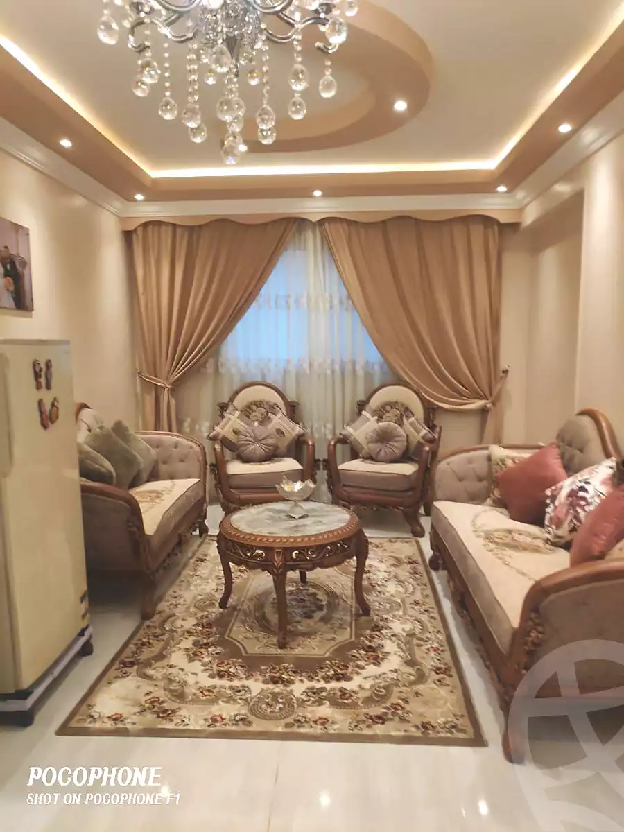 https://aqarmap.com.eg/ar/listing/7159381-for-sale-cairo-faisal-kafr-tohormos-queen-nazli-st