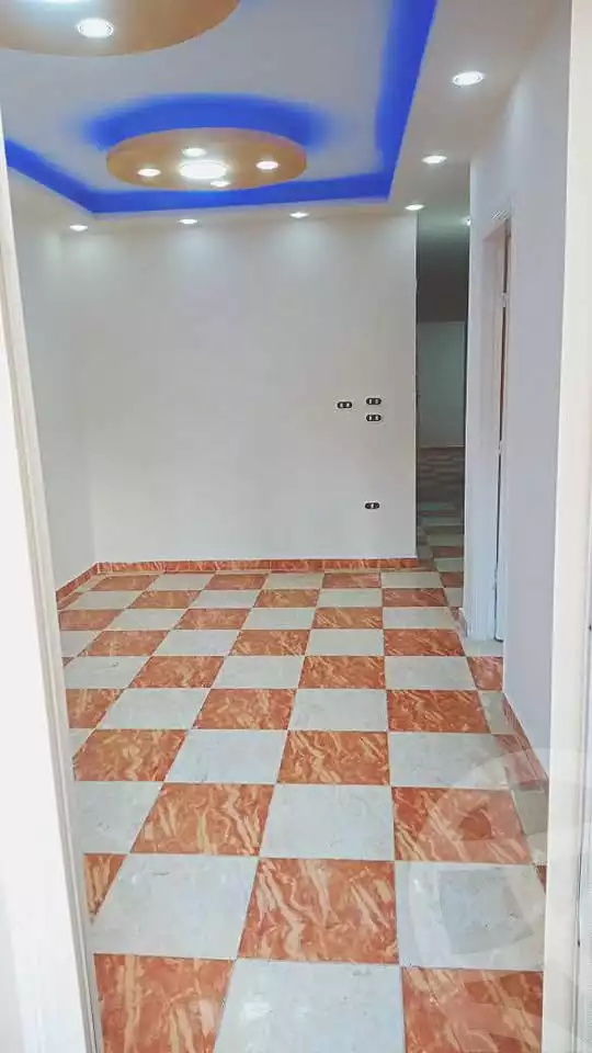 https://aqarmap.com.eg/ar/listing/7159504-for-sale-alexandria-el-asafra-shr-45