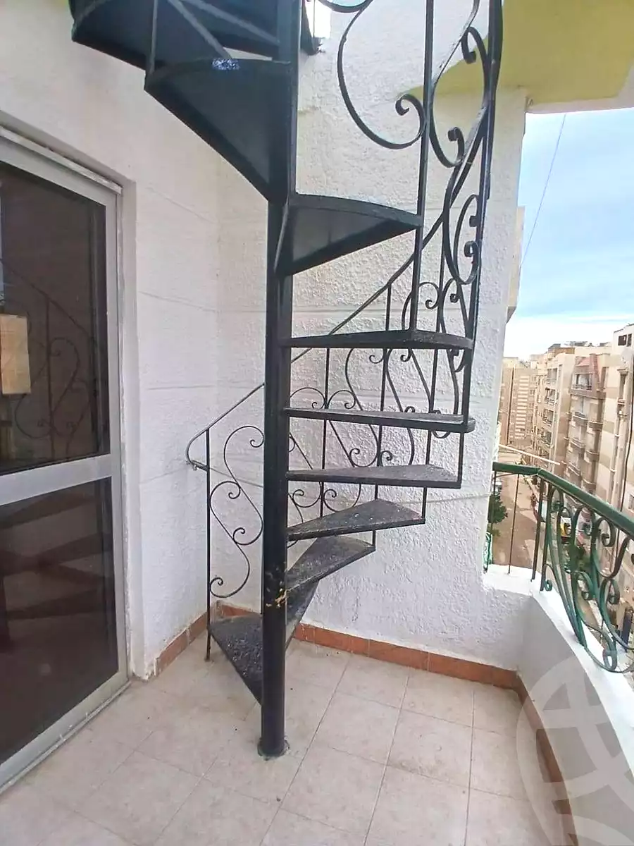 https://aqarmap.com.eg/ar/listing/7159578-for-sale-alexandria-al-agamy-shataa-el-nakheel