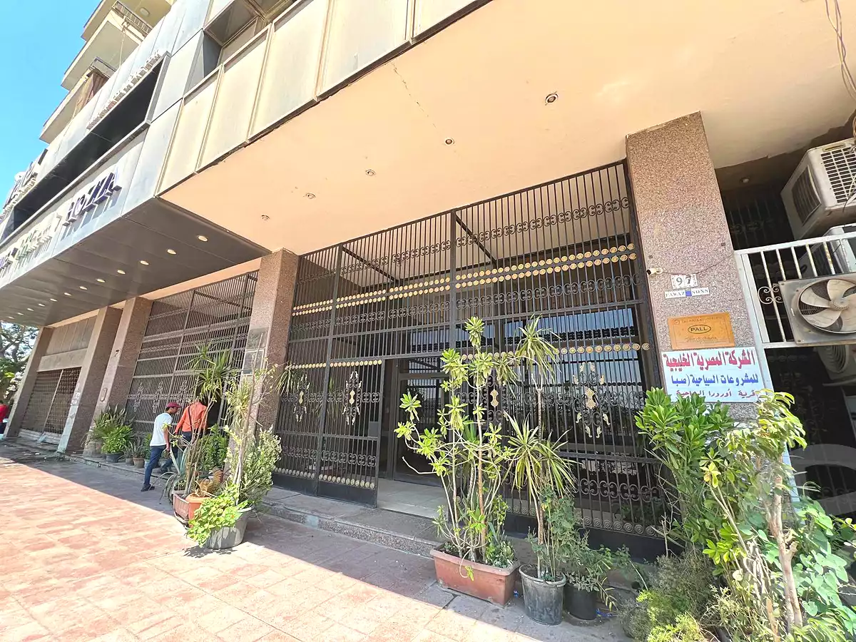 https://aqarmap.com.eg/ar/listing/7149778-for-sale-cairo-shoubra-corniche-el-nile-st