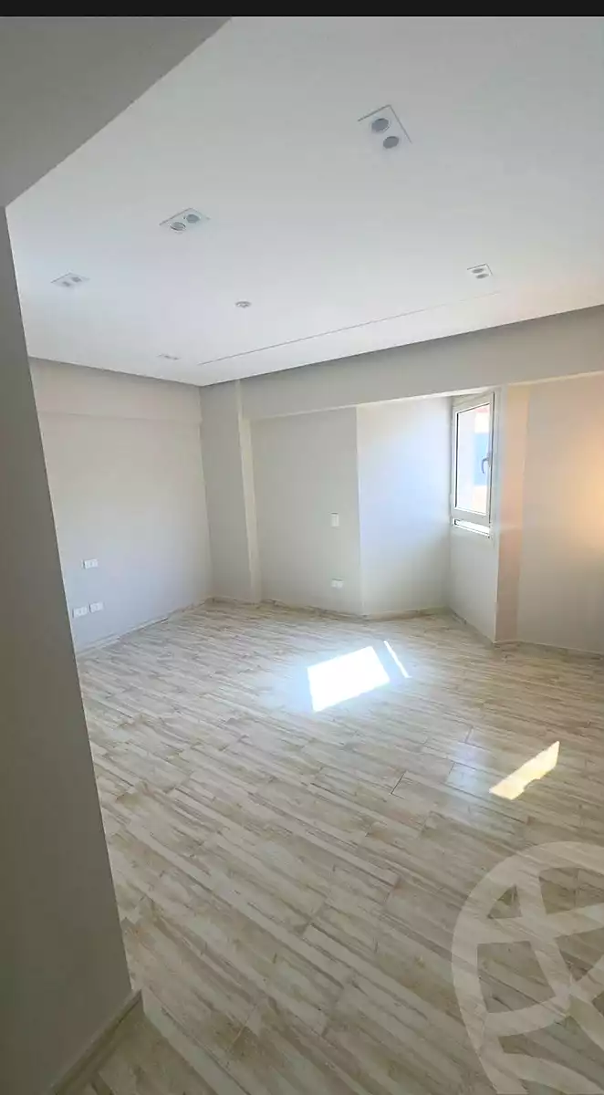 https://aqarmap.com.eg/en/listing/7159776-for-rent-alexandria-lsywf-gamila-city-compound