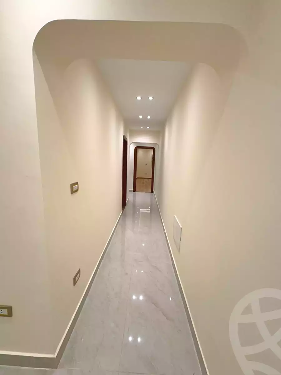 https://aqarmap.com.eg/ar/listing/7159809-for-sale-cairo-nasr-city-1st-zone-mokhlis-al-alfi-st