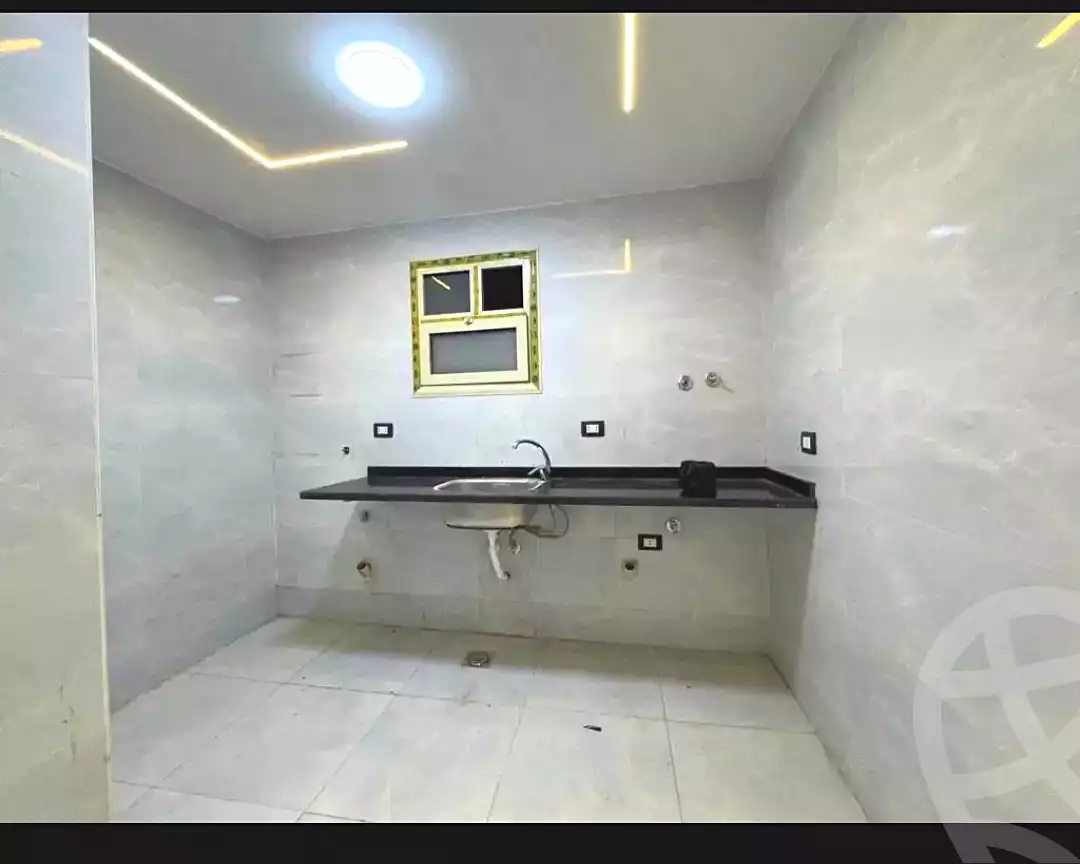 https://aqarmap.com.eg/ar/listing/7160030-for-sale-alexandria-miami-mahmoud-el-isawy-st