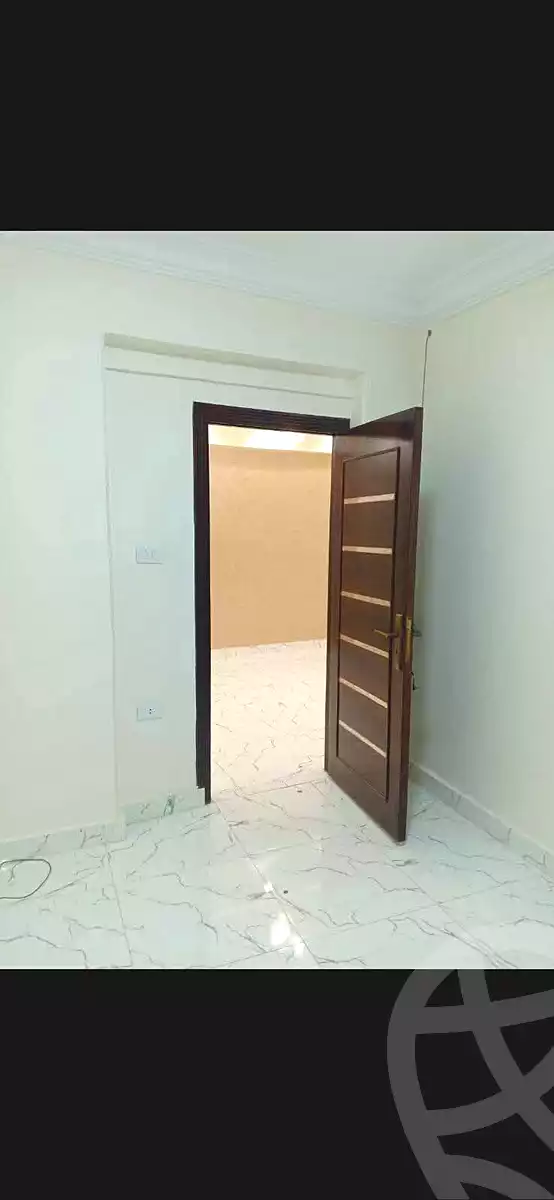https://aqarmap.com.eg/en/listing/7160089-for-rent-alexandria-al-agamy-bw-ywsf
