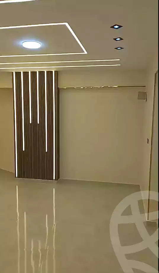 https://aqarmap.com.eg/ar/listing/7160563-for-sale-alexandria-miami-mahmoud-el-isawy-st