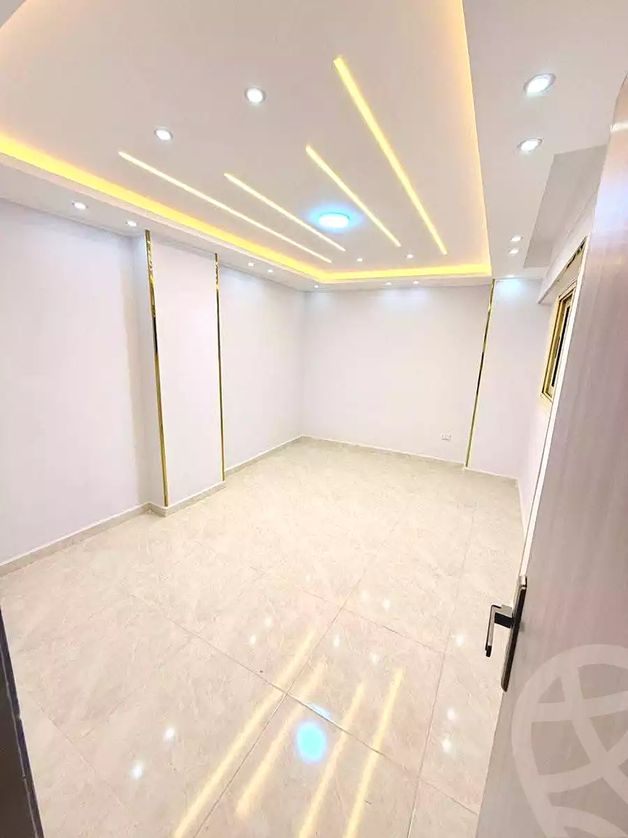 https://aqarmap.com.eg/en/listing/7160645-for-sale-alexandria-miami-iskandar-ibrahim-st