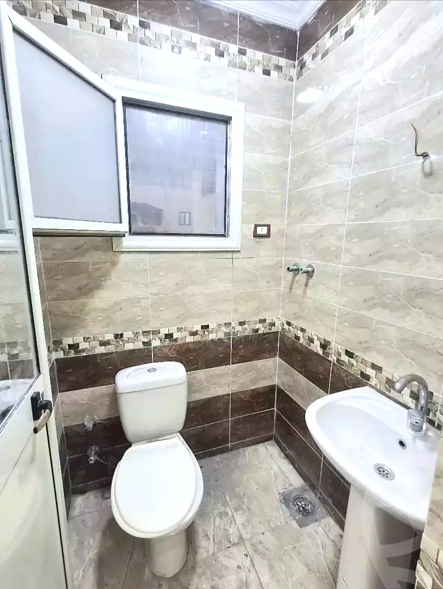 https://aqarmap.com.eg/ar/listing/7160647-for-sale-alexandria-el-asafra-shr-45